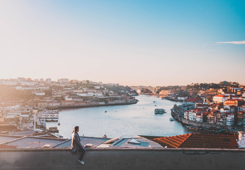 La beauté du monde et l'observation du réel permettent la révélation de soi-même / Porto, janvier 2018