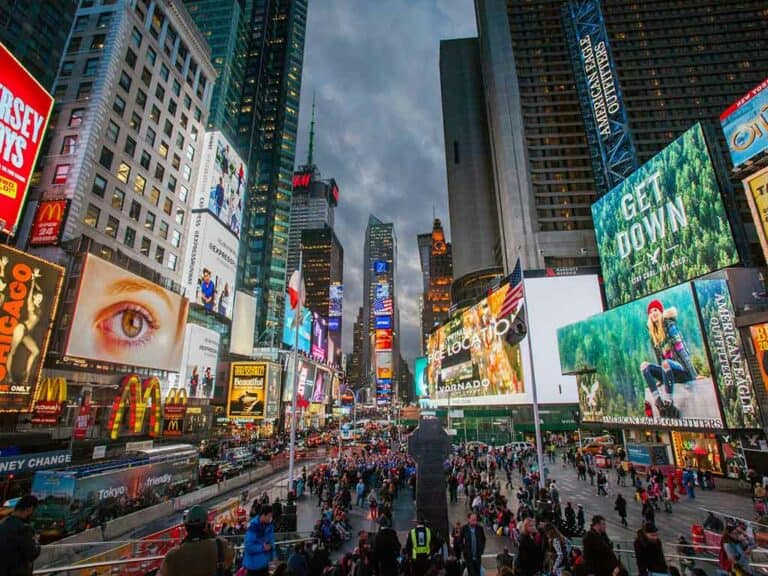 Seguro de viaje a Nueva York para visitar Times Square